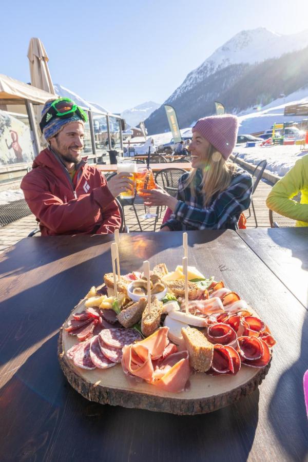 Hotel Alegra Livigno Zewnętrze zdjęcie